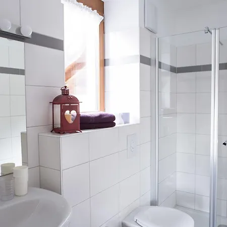 Mariagrazia 巴德小基希海姆