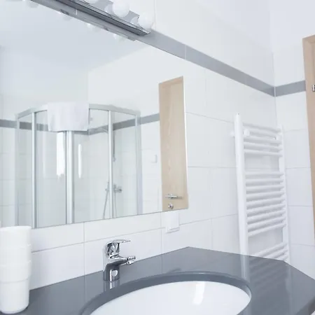 公寓 Mariagrazia 巴德小基希海姆